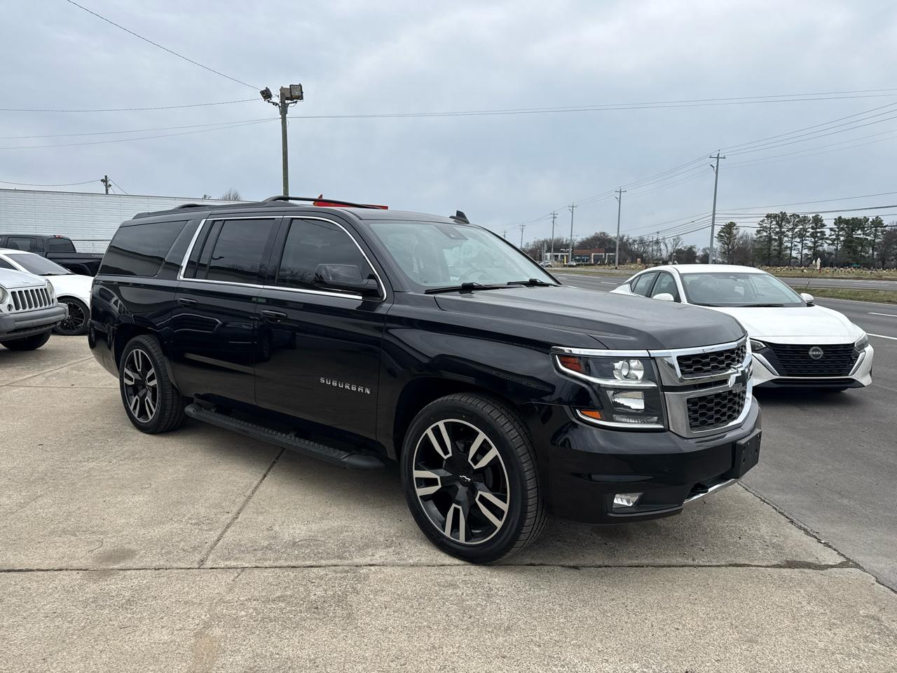 Chevrolet Suburban LT 4WD 2018