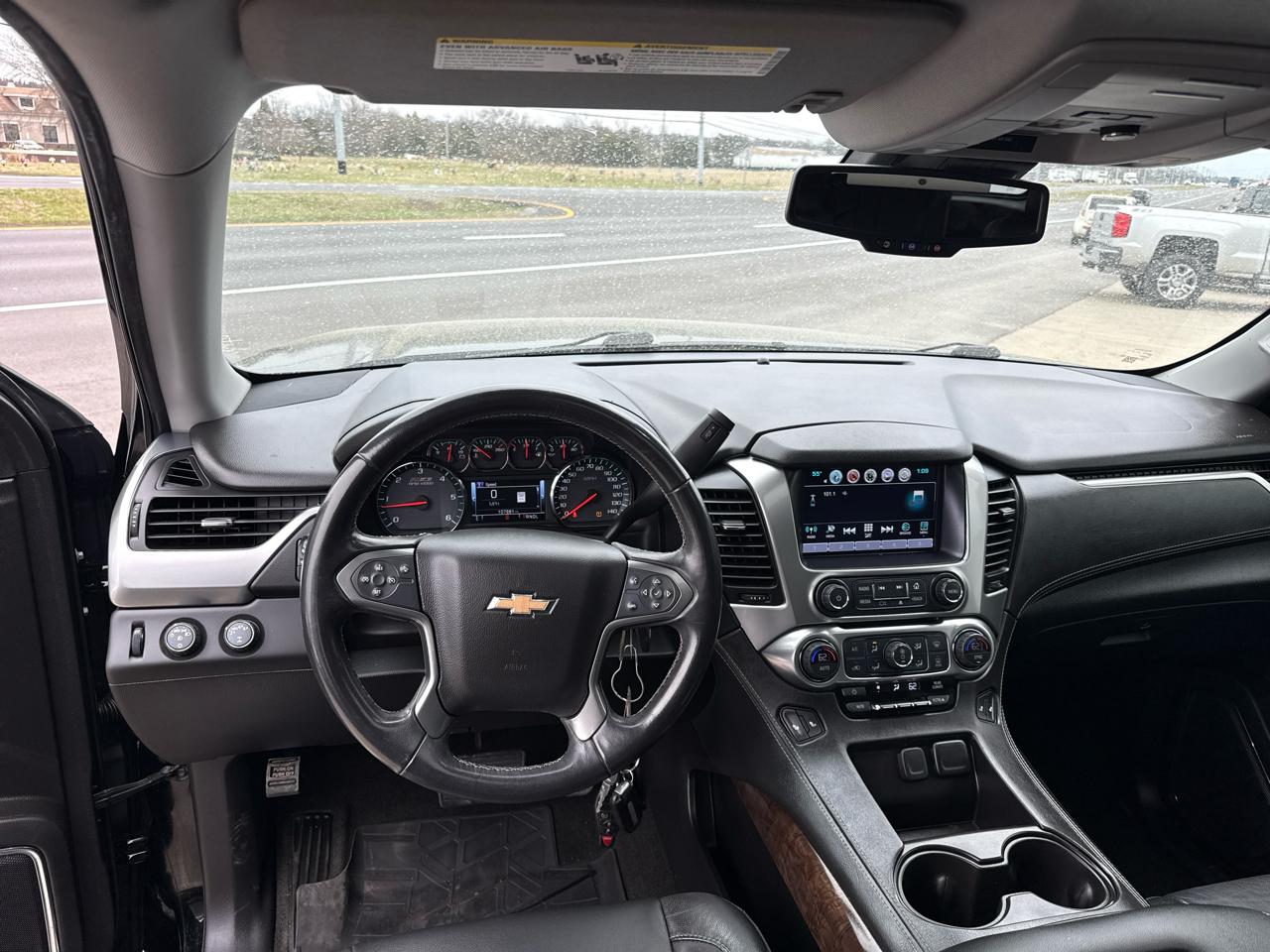 Chevrolet Suburban LT 4WD 2018