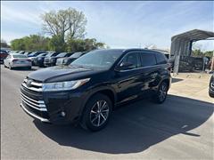 2017 Toyota Highlander 