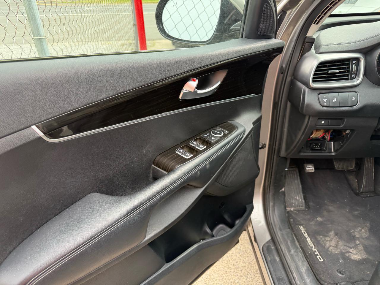 Kia Sorento LX 2WD 2019