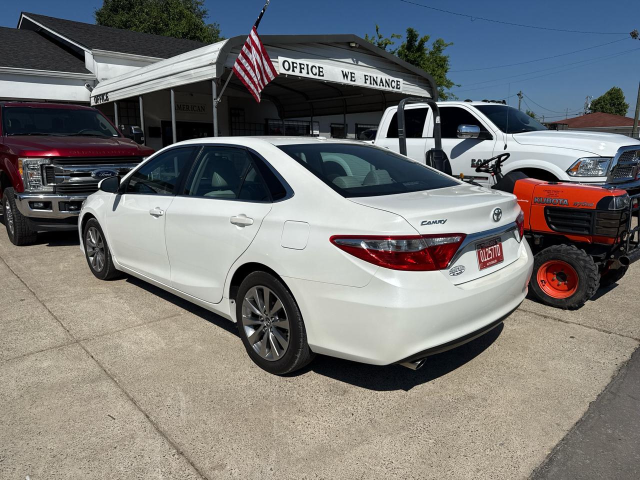 Toyota Camry XLE V6 2016