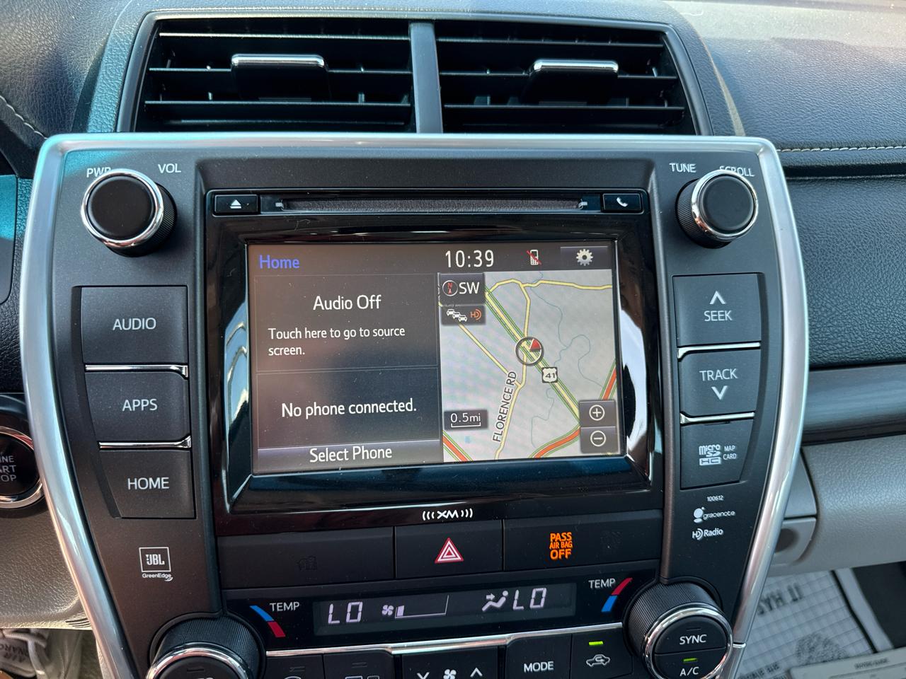 Toyota Camry XLE V6 2016