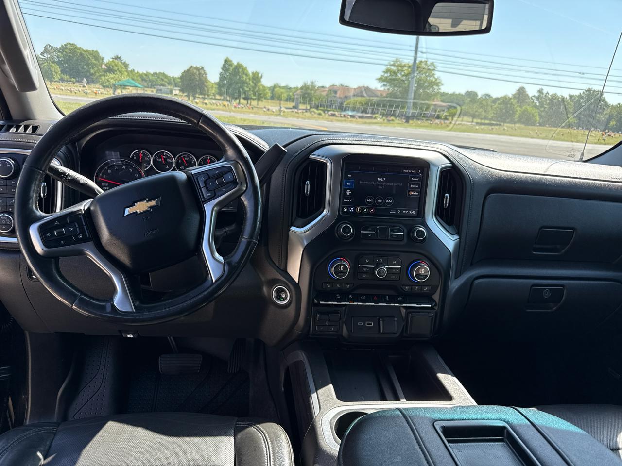 Chevrolet Silverado 1500 LTZ Crew Cab 4WD SWB 2019