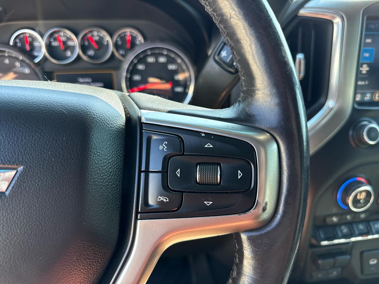 Chevrolet Silverado 1500 LTZ Crew Cab 4WD SWB 2019
