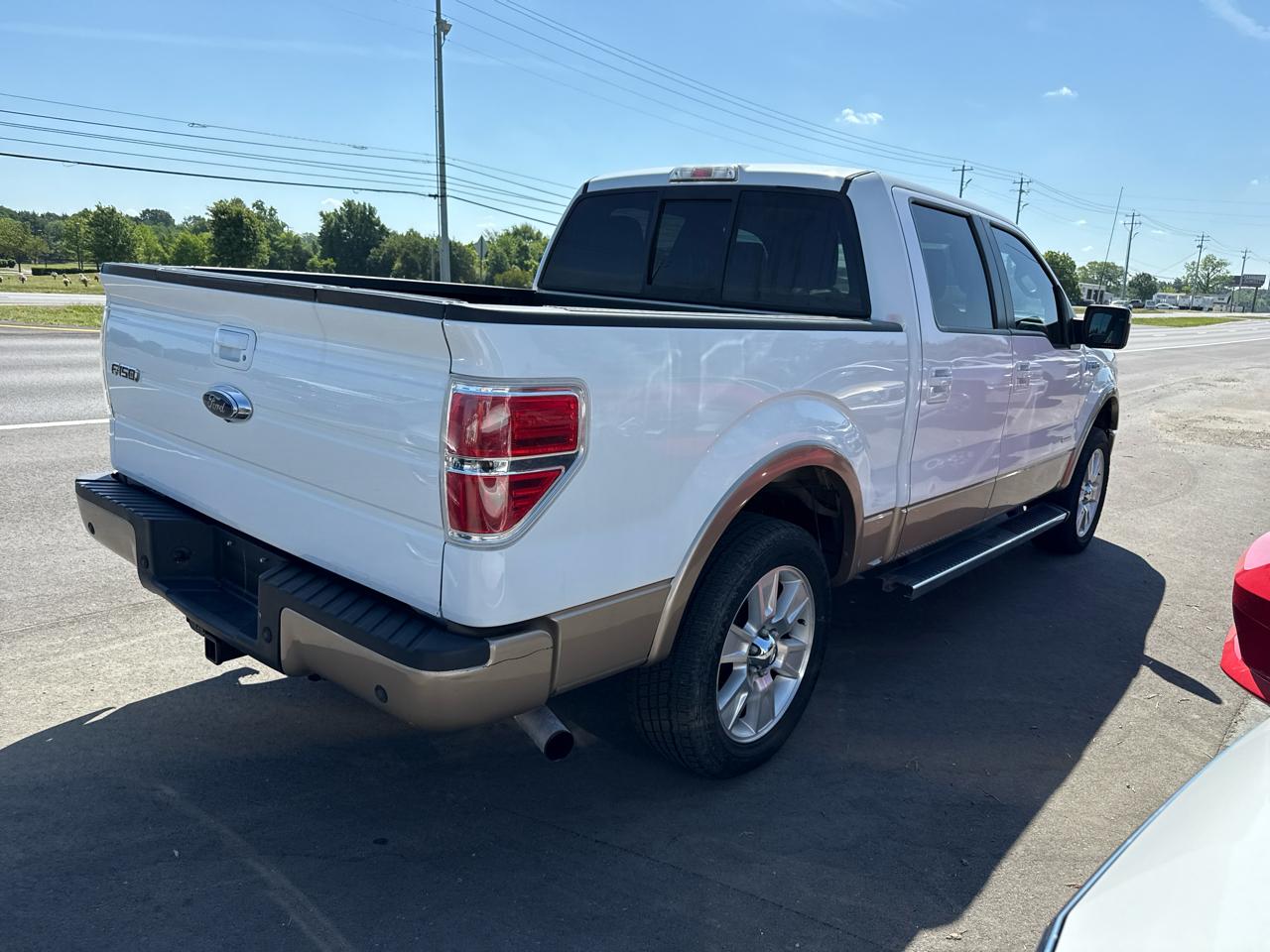 Ford F-150 2WD Supercab 133" Lariat 2013