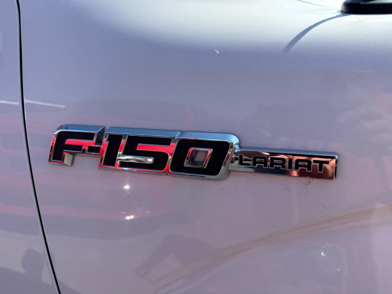 Ford F-150 2WD Supercab 133" Lariat 2013