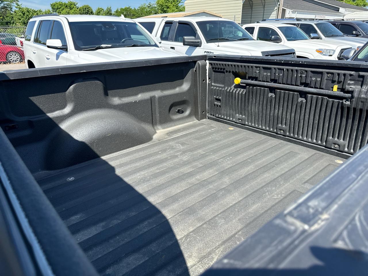 Ford F-150 2WD Supercab 133" Lariat 2013