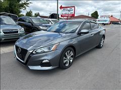 2020 Nissan Altima 