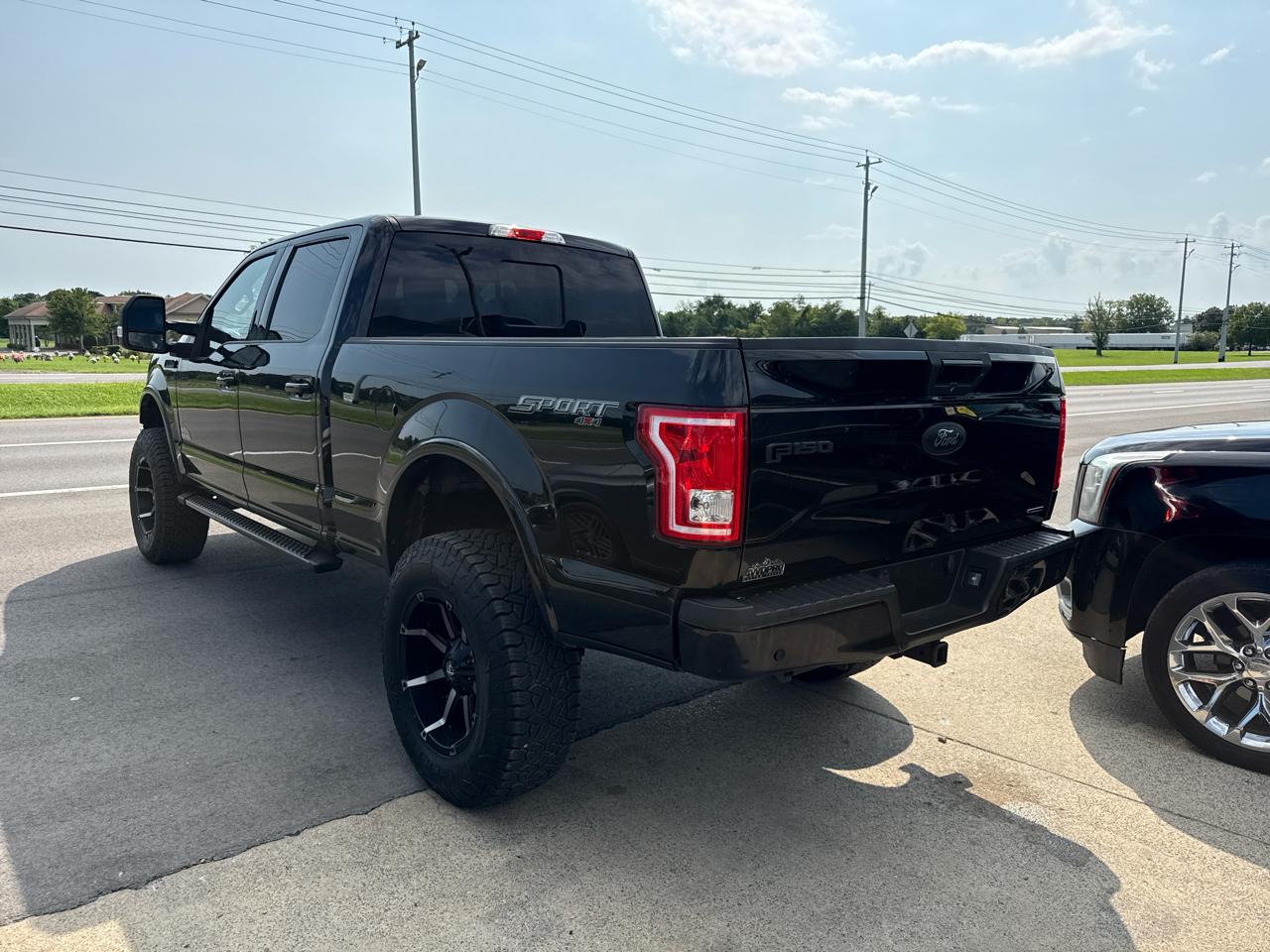 Ford F-150 4WD SuperCab 133" XLT 2016