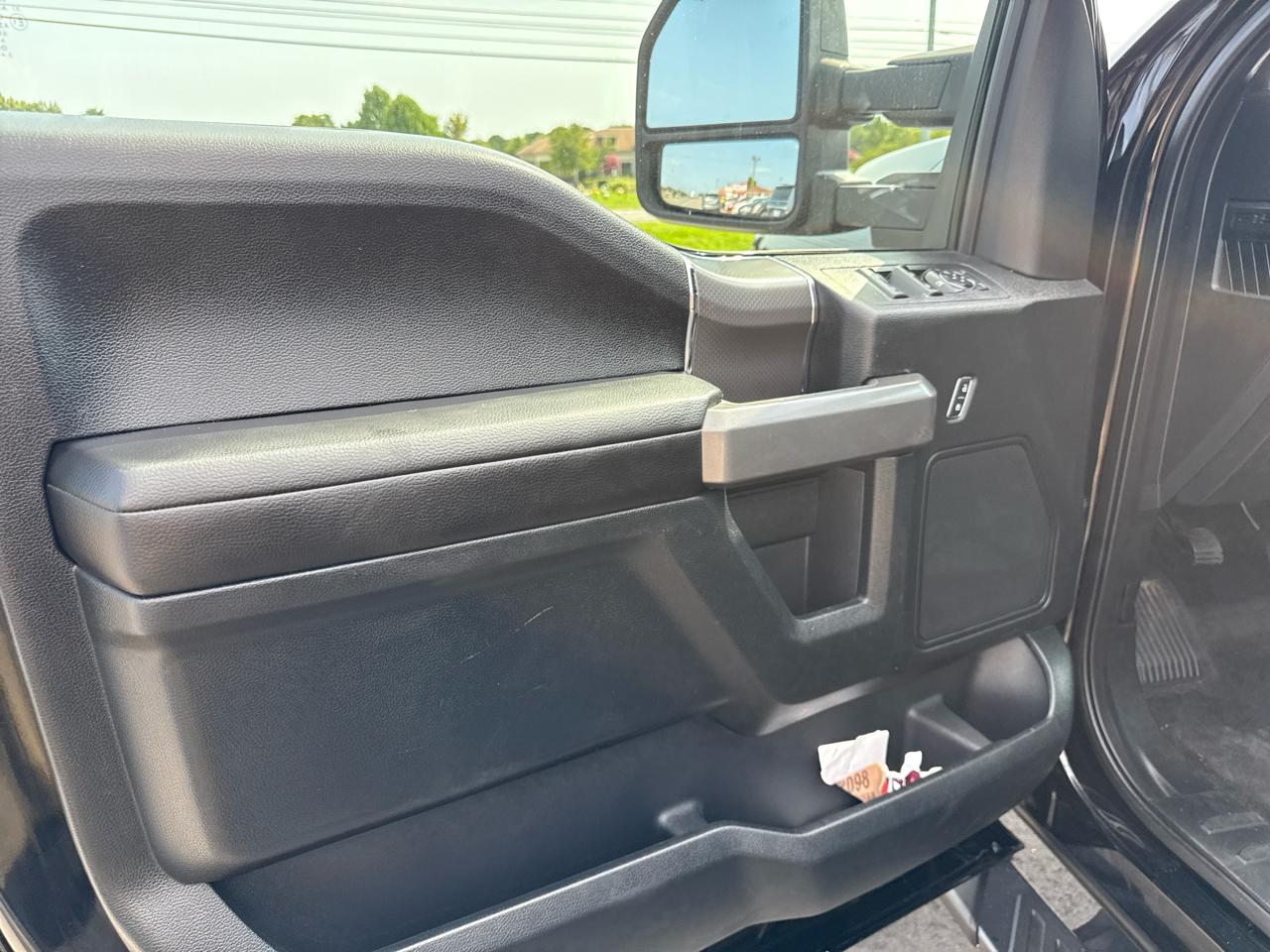 Ford F-150 4WD SuperCab 133" XLT 2016
