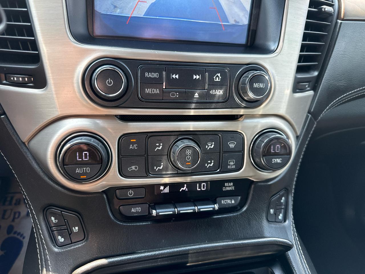 GMC Yukon XL Denali 4WD 2019