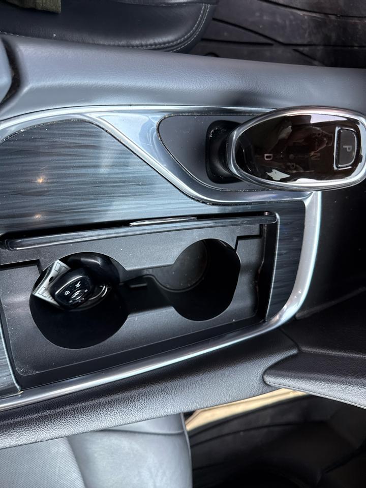 Buick Enclave Essence FWD 2018
