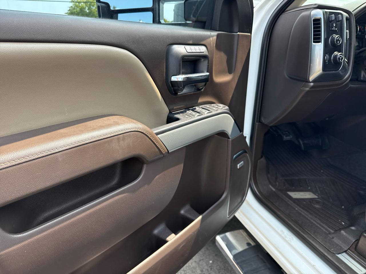 Chevrolet Silverado 2500HD 4WD Crew Cab 167.7" LTZ 2016