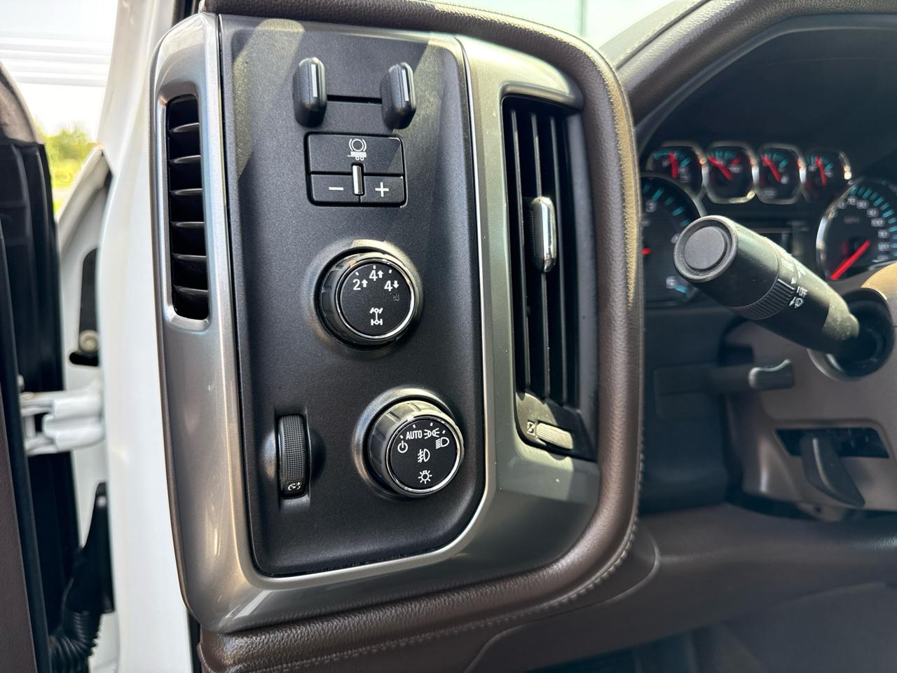 Chevrolet Silverado 2500HD 4WD Crew Cab 167.7" LTZ 2016