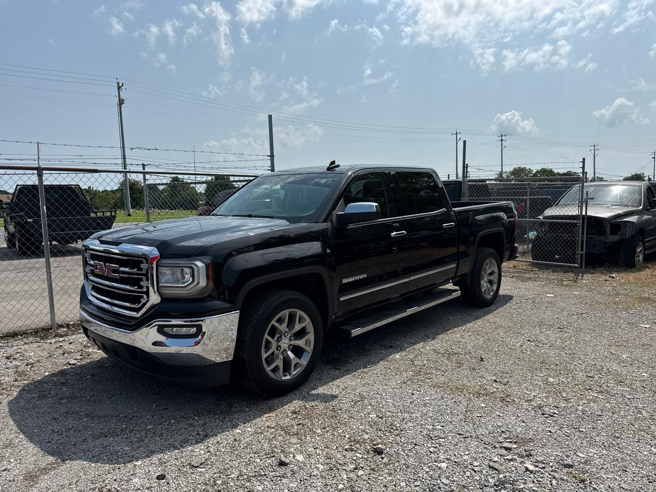 GMC Sierra 1500 2WD Crew Cab 143.5" SLT 2018