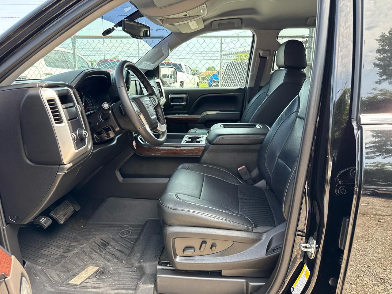 GMC Sierra 1500 2WD Crew Cab 143.5" SLT 2018