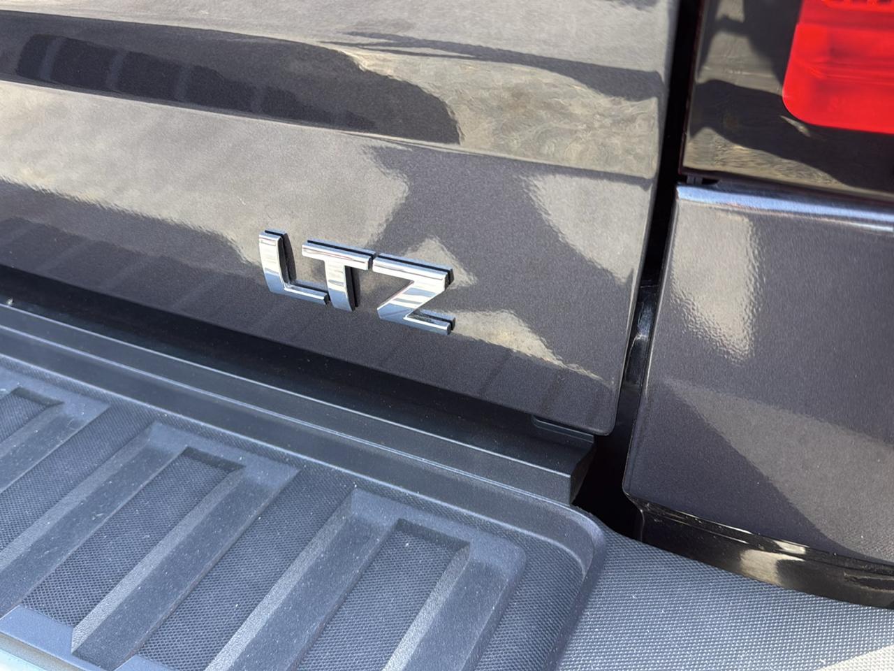 Chevrolet Silverado 2500HD 4WD Crew Cab 153" LTZ 2016
