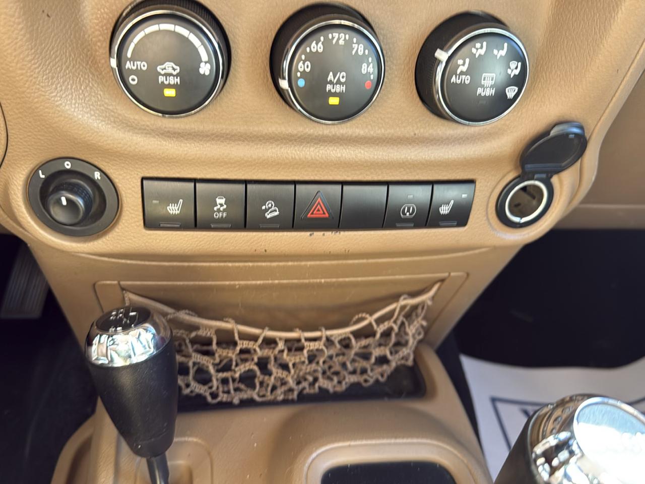 Jeep Wrangler Unlimited Sahara 4WD 2015