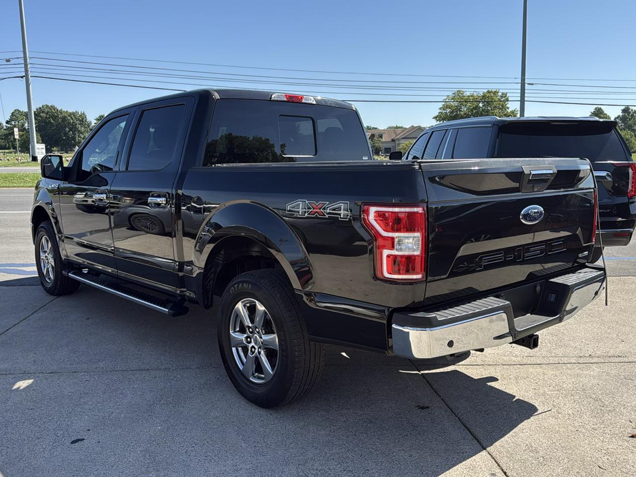 Ford F-150 4WD SuperCab 133" XLT 2019