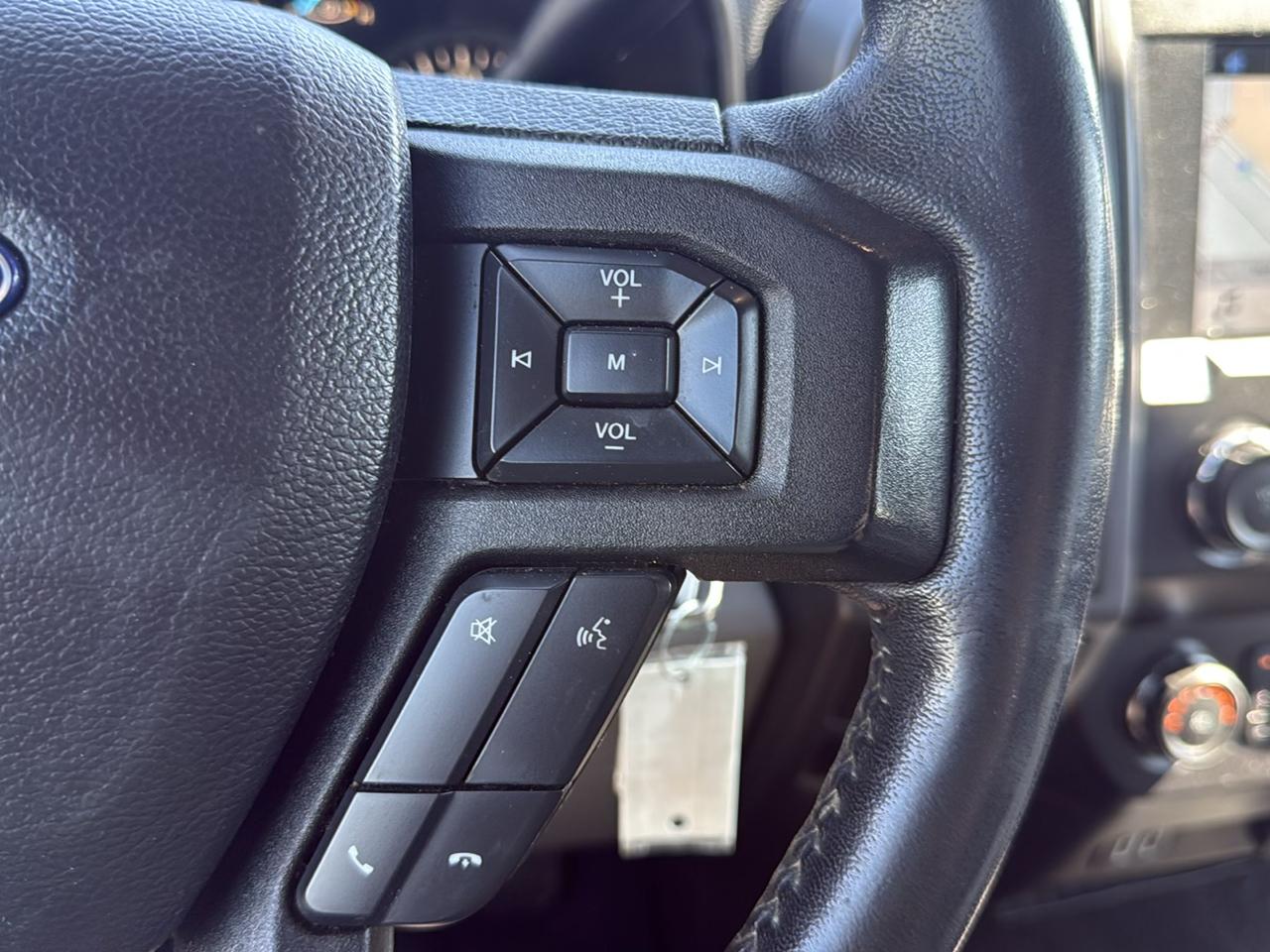 Ford F-150 4WD SuperCab 133" XLT 2019