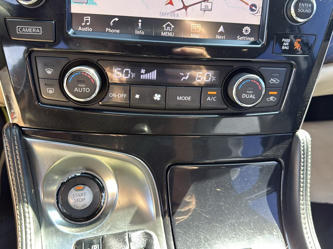 Nissan Maxima 4dr Sdn 3.5 Platinum 2016