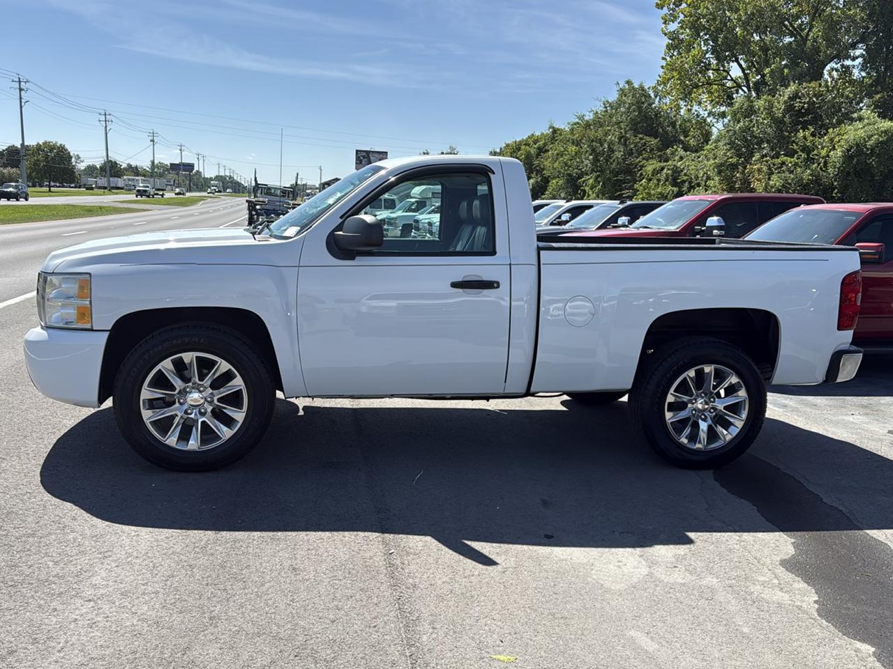 Chevrolet Silverado 1500 2WD Reg Cab 126" Work Truck 2012