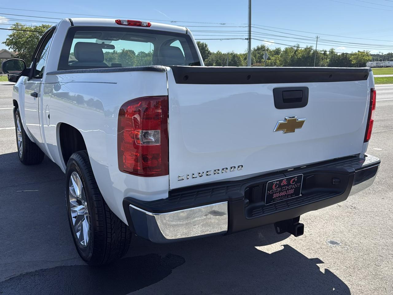 Chevrolet Silverado 1500 2WD Reg Cab 126" Work Truck 2012