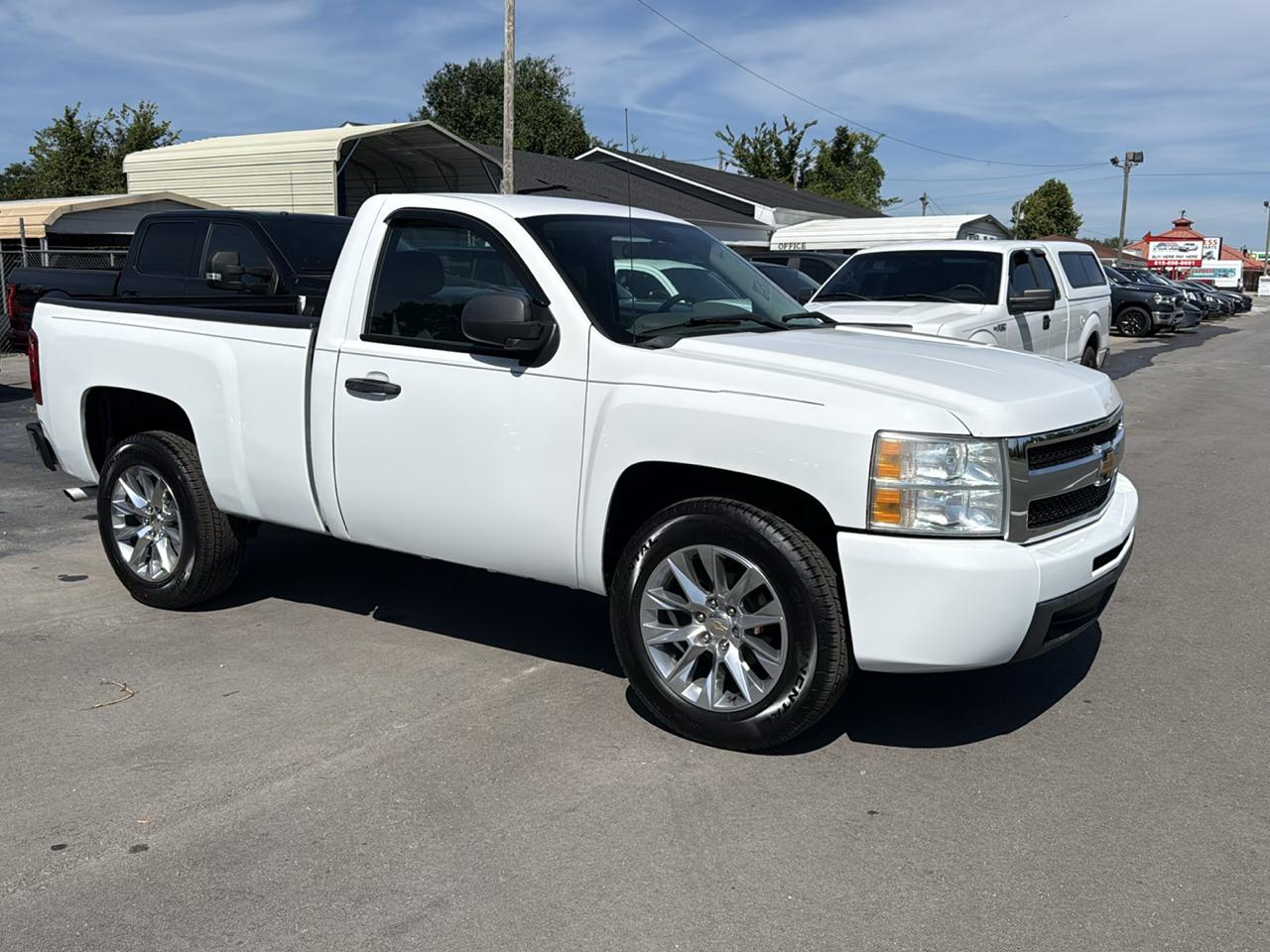 Chevrolet Silverado 1500 2WD Reg Cab 126" Work Truck 2012