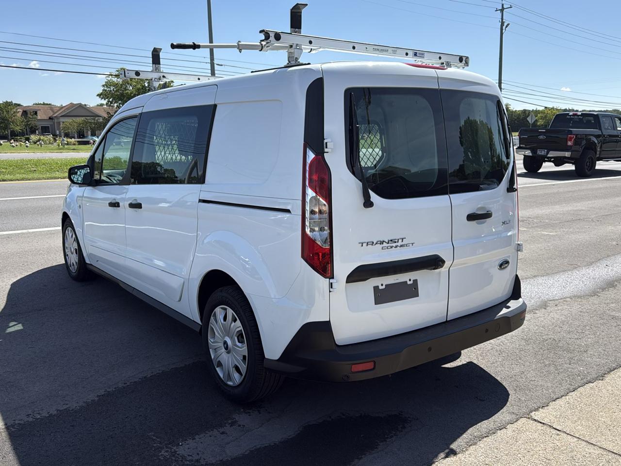 Ford Transit Connect Cargo Van XLT LWB w/Rear Liftgate 2020