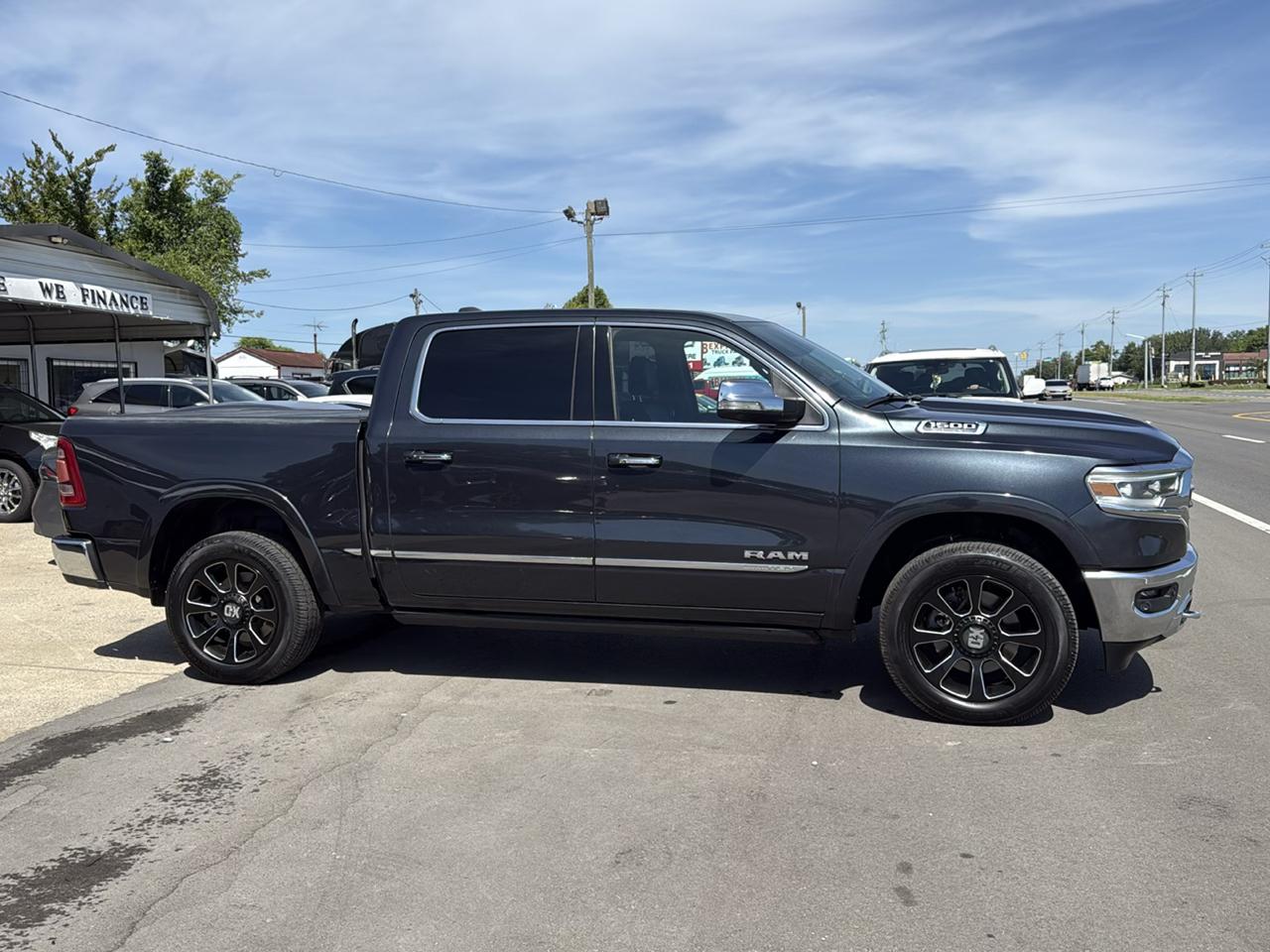 RAM 1500 Limited Crew Cab SWB 4WD 2019