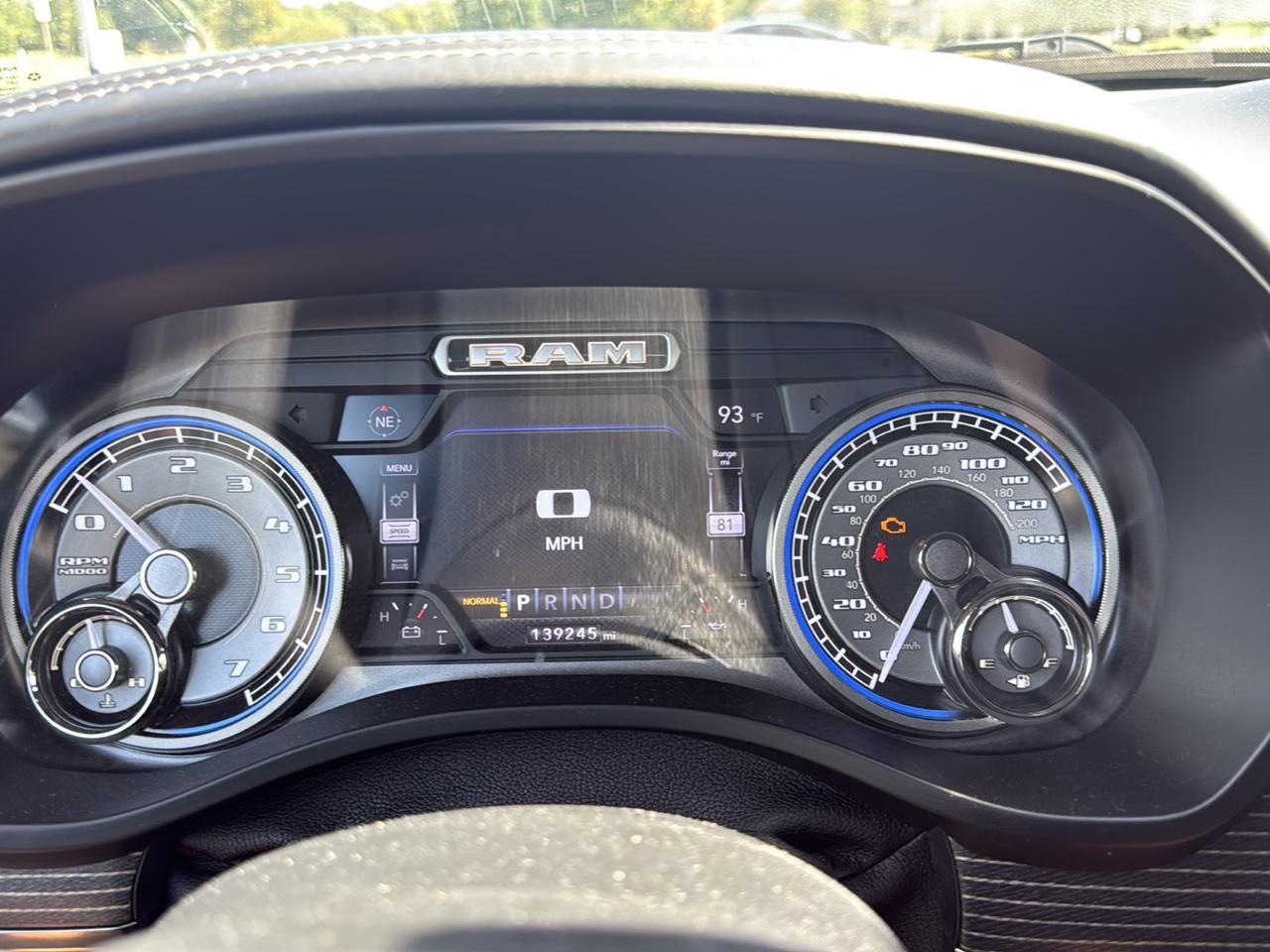 RAM 1500 Limited Crew Cab SWB 4WD 2019