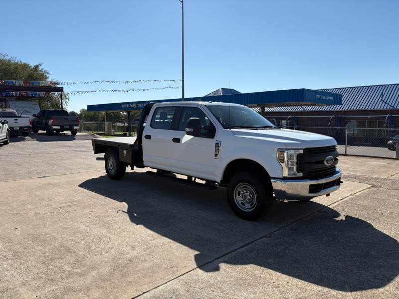 Ford F-250 SD XL Crew Cab 4WD 2019 Ford F-250 SD XL Crew Cab 4WD 2019