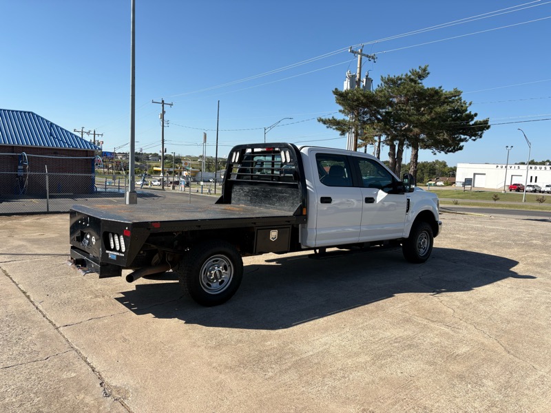 Ford F-250 SD XL Crew Cab 4WD 2019 Ford F-250 SD XL Crew Cab 4WD 2019