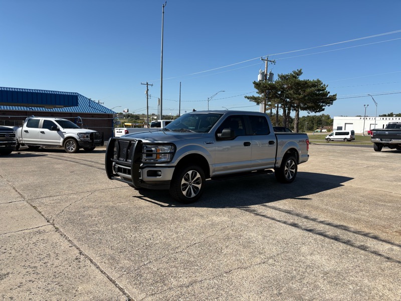 Ford F-150 STX 4WD SuperCrew 5.5' Box 2020 Ford F-150 STX 4WD SuperCrew 5.5' Box 2020