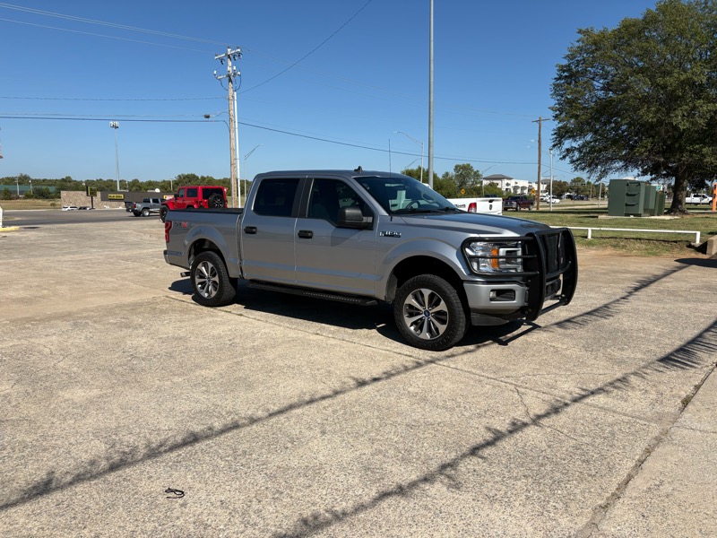 Ford F-150 STX 4WD SuperCrew 5.5' Box 2020 Ford F-150 STX 4WD SuperCrew 5.5' Box 2020