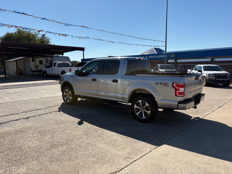 Ford F-150 STX 4WD SuperCrew 5.5' Box 2020 Ford F-150 STX 4WD SuperCrew 5.5' Box 2020