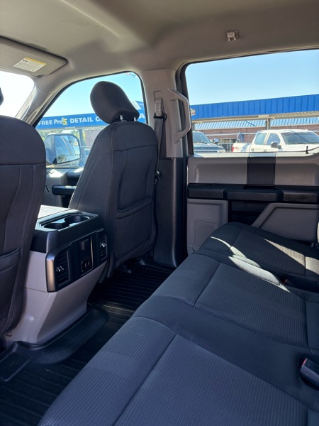 Ford F-150 STX 4WD SuperCrew 5.5' Box 2020 Ford F-150 STX 4WD SuperCrew 5.5' Box 2020