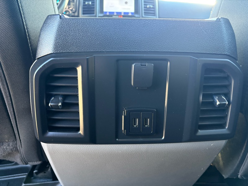 Ford F-150 STX 4WD SuperCrew 5.5' Box 2020 Ford F-150 STX 4WD SuperCrew 5.5' Box 2020