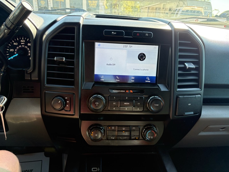 Ford F-150 STX 4WD SuperCrew 5.5' Box 2020 Ford F-150 STX 4WD SuperCrew 5.5' Box 2020