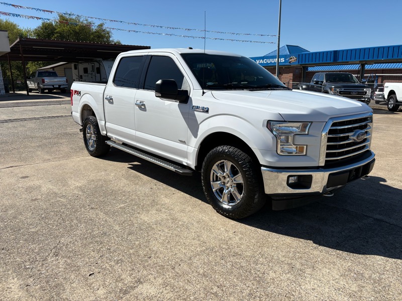 Ford F-150 XLT SuperCrew 6.5-ft. Bed 4WD 2017 Ford F-150 XLT SuperCrew 6.5-ft. Bed 4WD 2017
