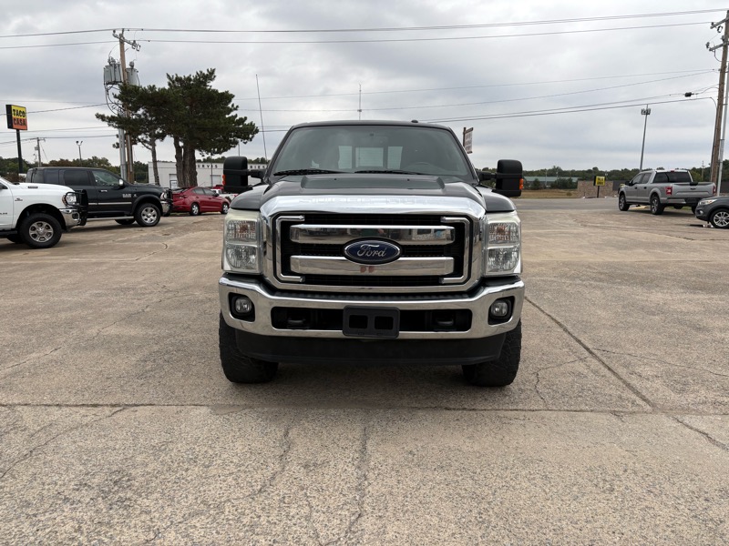 Ford F-250 SD Lariat Crew Cab 4WD 2015 Ford F-250 SD Lariat Crew Cab 4WD 2015