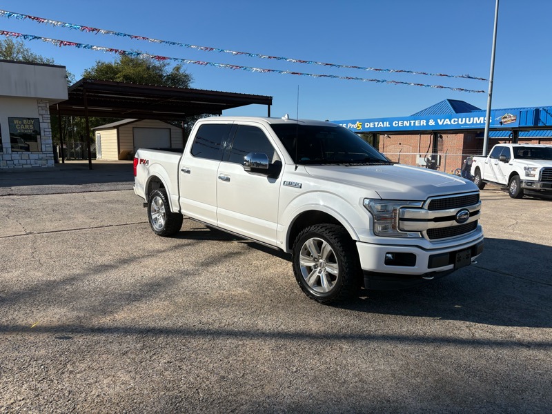 Ford F-150 Platinum SuperCrew 5.5-ft. Bed 4WD 2018 Ford F-150 Platinum SuperCrew 5.5-ft. Bed 4WD 2018