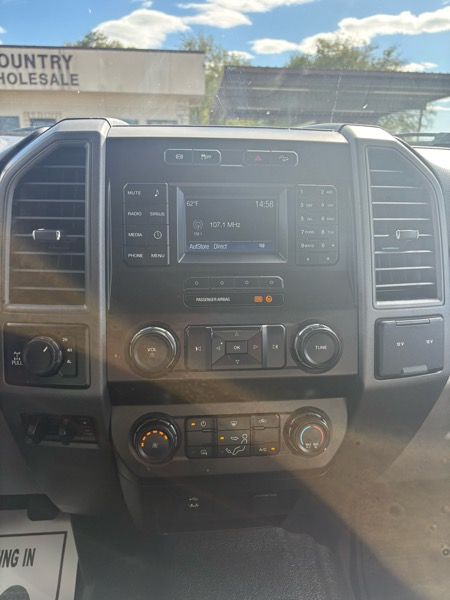 Ford F-350 SD XL Crew Cab 4WD 2019 Ford F-350 SD XL Crew Cab 4WD 2019