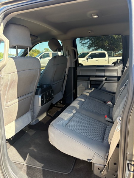 Ford F-150 XLT SuperCrew 5.5-ft. Bed 4WD 2019 Ford F-150 XLT SuperCrew 5.5-ft. Bed 4WD 2019