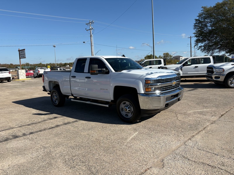 2016 Chevrolet Silverado 2500HD Work Truck photo 2