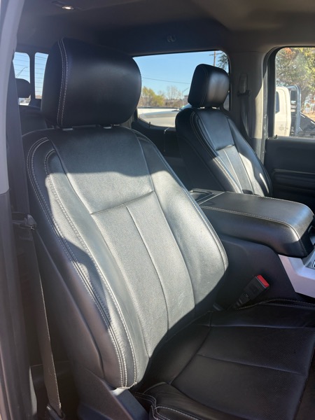 Ford F-350 SD Lariat Crew Cab 4WD DRW 2020