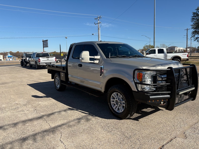 Ford F-250 SD XLT SuperCab Long Bed 4WD 2017