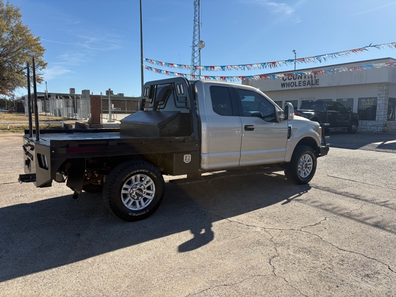 Ford F-250 SD XLT SuperCab Long Bed 4WD 2017