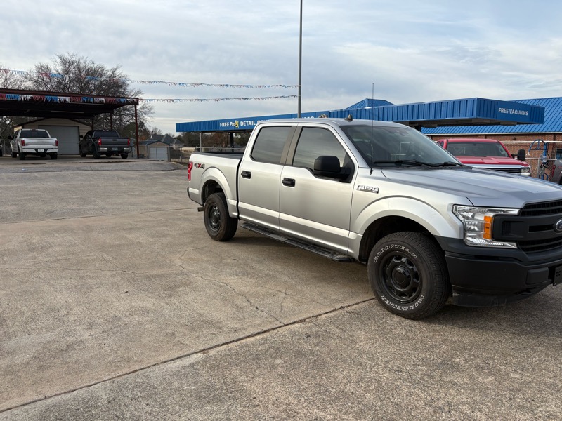 Ford F-150 4WD SuperCrew 139" XL 2020