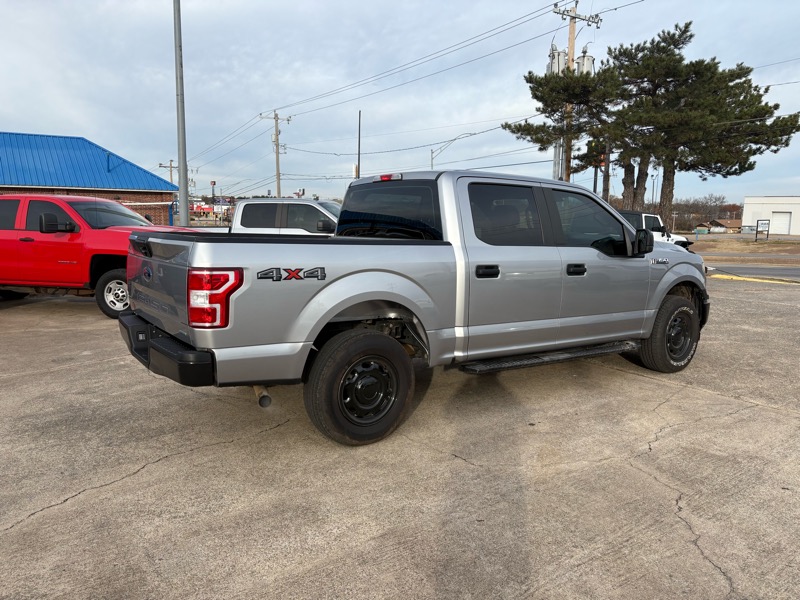 Ford F-150 4WD SuperCrew 139" XL 2020